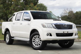 Toyota HiLux SR5 KUN26R MY14