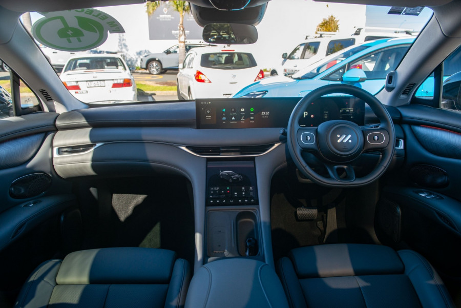 2026 MG IM6 Performance SUV Image 12