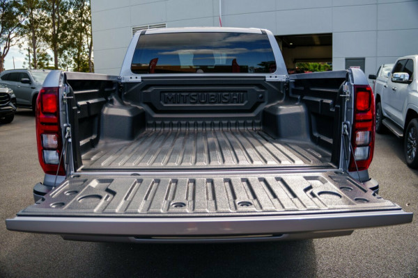 2025 Mitsubishi Triton MV GLS Ute Image 8