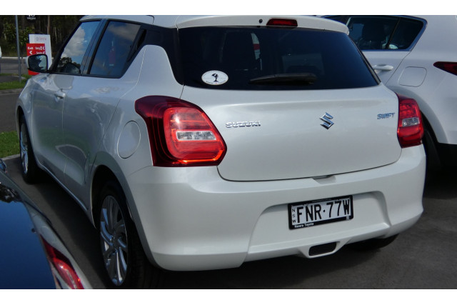 2023 Suzuki Swift AZ SERIES II GL NAVI Hatch Image 5