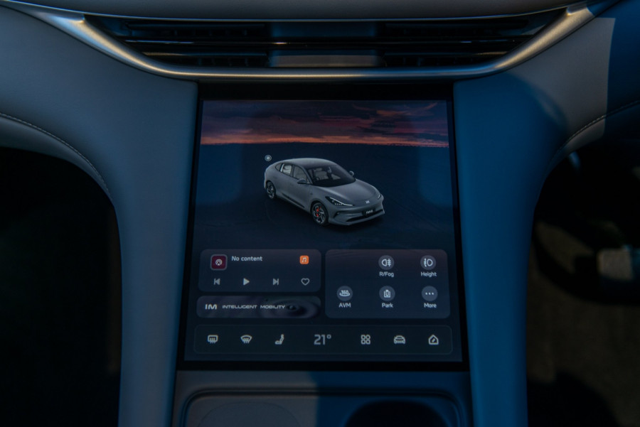 2026 MG IM6 PLATINIM 100kWh SUV Image 15