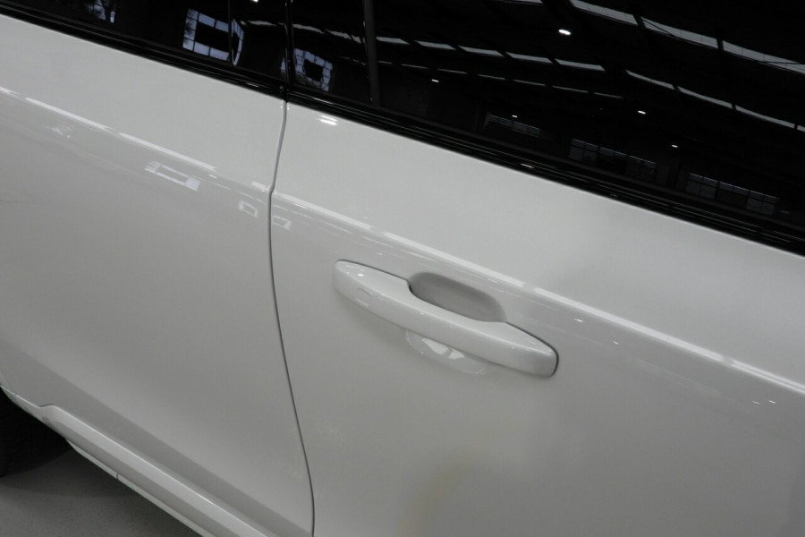 2024 MY25 Volvo XC90 L Series Ultra T8 Plug-In Hybrid SUV Image 7