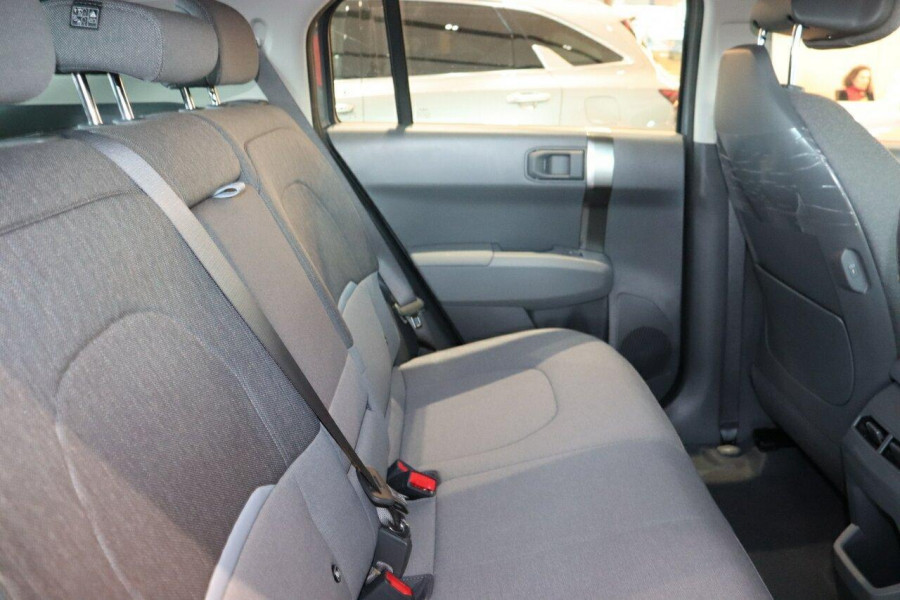 2025 Kia EV3 SV Air Standard Range SUV Image 20