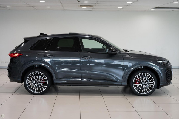 2025 Audi SQ5 FY SUV image 3
