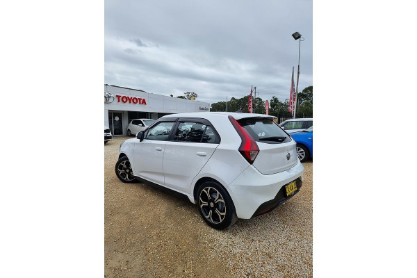 2020 MG MG3 SZP1 Core Hatch Image 5