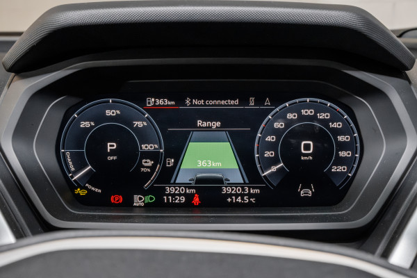 2025 Audi Q4 e-tron F4 45 SUV image 13