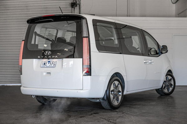 2022 Hyundai Staria US4.V1  People Mover Image 6