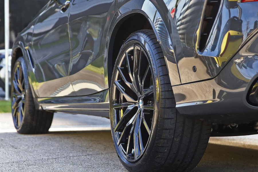 2026 BMW X6 G06 LCI xDrive40i M Sport SUV