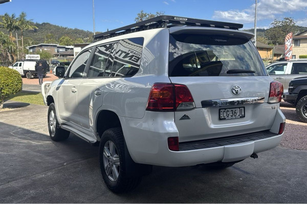 2012 MY13 Toyota LandCruiser VDJ200R GXL SUV Image 6