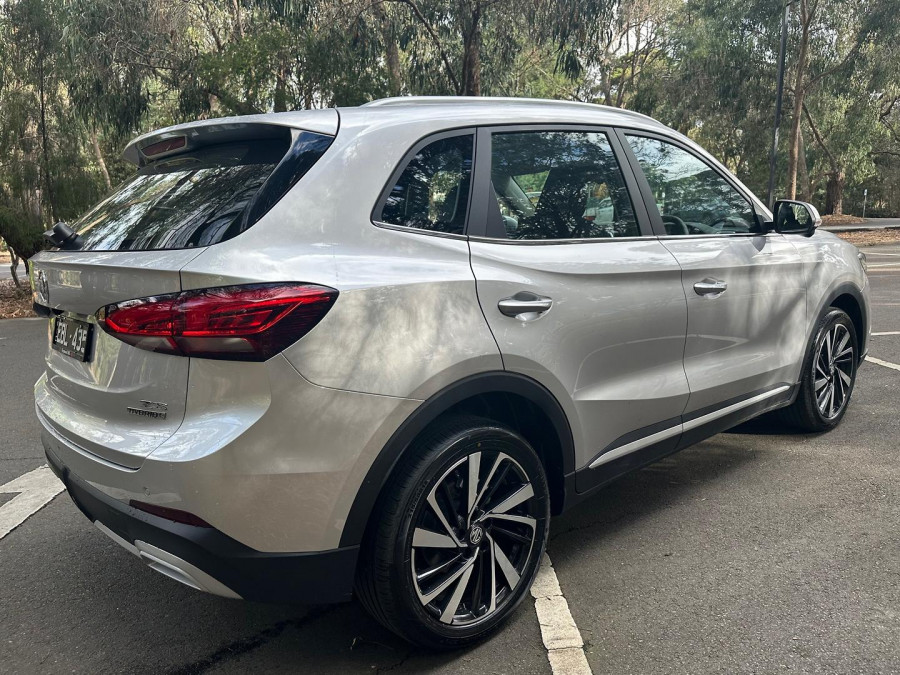 2026 MG ZS ZS32 Essence Hybrid+ SUV Image 6