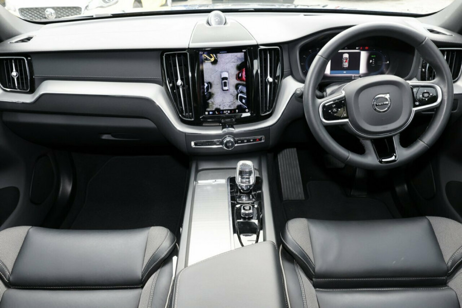 2022 MY23 Volvo XC60 UZ Recharge Ultimate T8 Plug-in Hybrid SUV Image 5