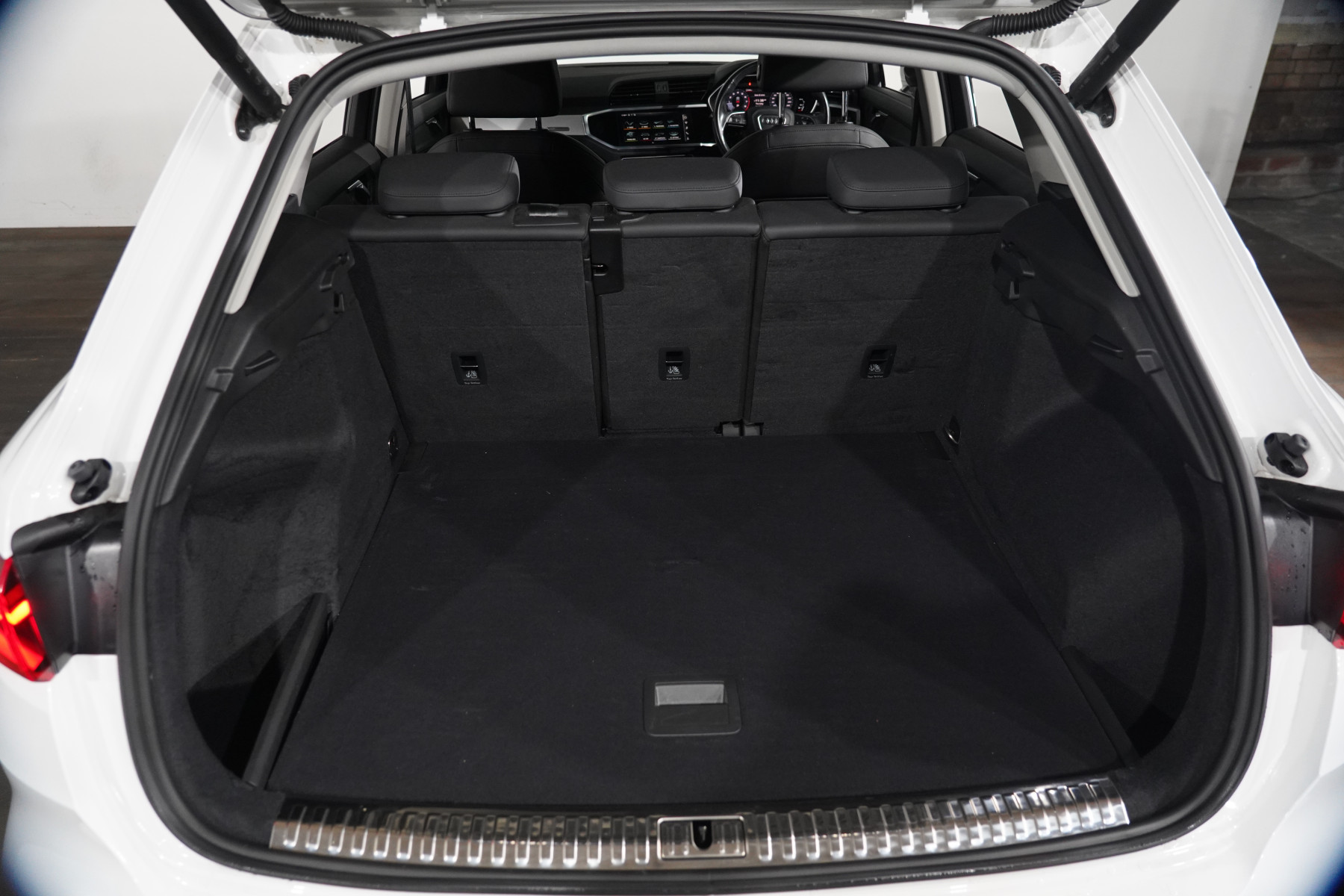 2021 Audi Q3 35 Tfsi SUV Image 29