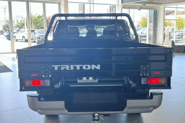 2025 Mitsubishi Triton MV  GLX+ Cab Chassis Image 5