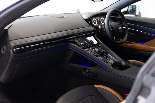 2025 Aston Martin DB12   Coupe Image 8