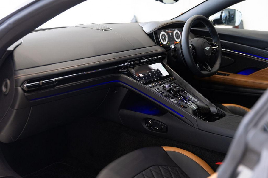 2025 Aston Martin DB12   Coupe Image 8