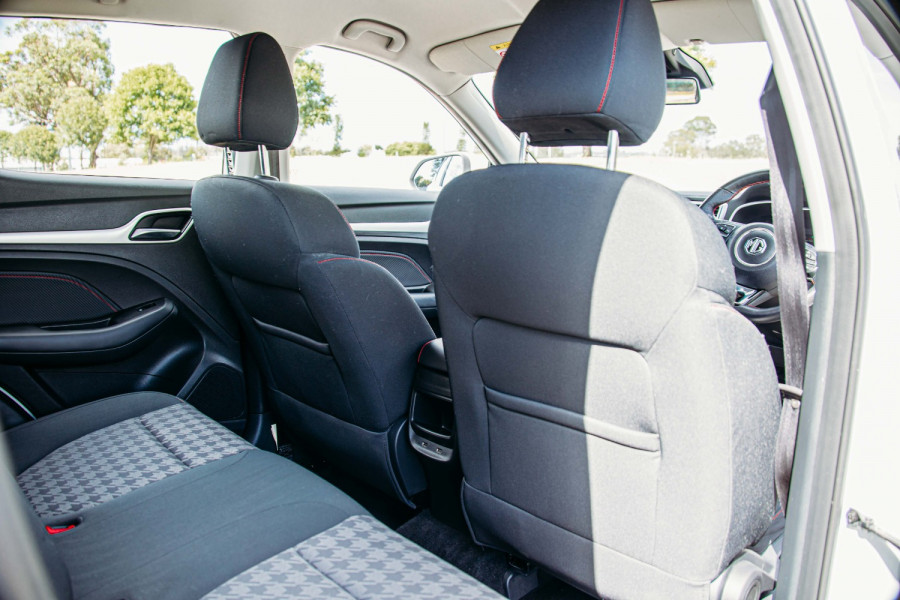 2021 MG ZST S13 Core SUV Image 21