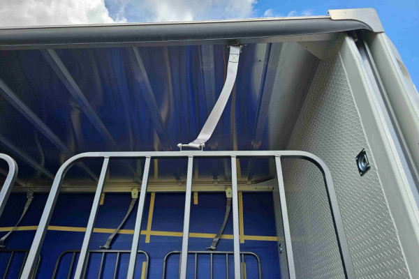 2025 Isuzu  NQR 88/80-190 AM D42 FREIGHT Curtainsider Image 10