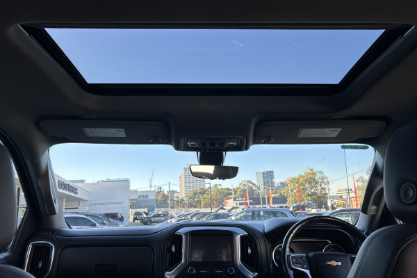 2021 Chevrolet Silverado T1 Ute Image 10