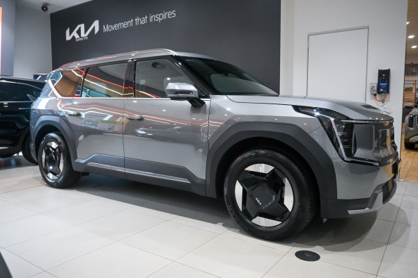 2025 MY24 Kia EV9 MV Air SUV