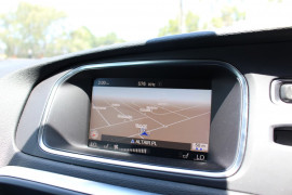 2017 Volvo V40 (No Series) MY18 T4 Inscription Hatchback