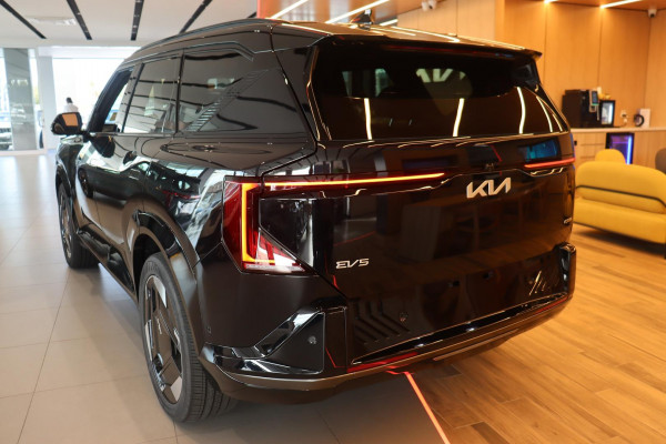 2026 Kia EV5 OVc GT-Line SUV Image 10