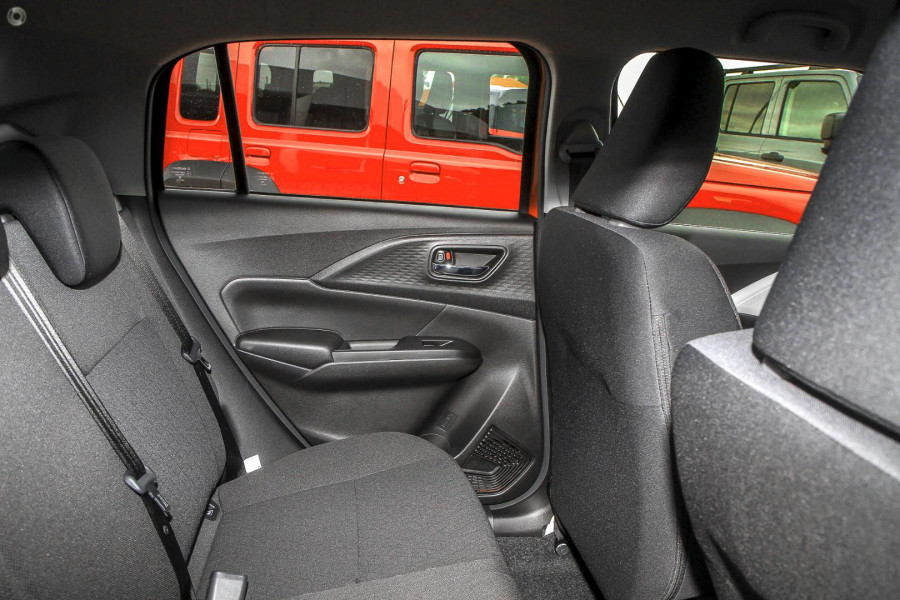 2026 Suzuki Swift UZ Hybrid Hatch Image 9