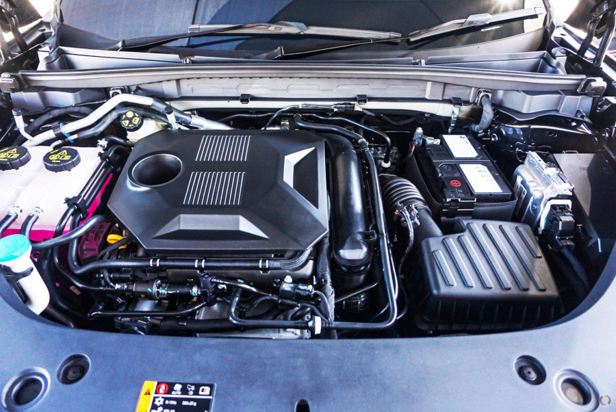 2024 MY24.5 MG HS AS33 Excite SUV Image 11