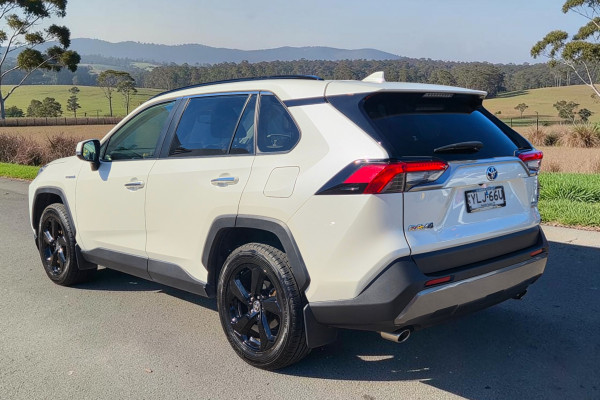 2021 Toyota RAV4 AXAH52R Cruiser SUV Image 5