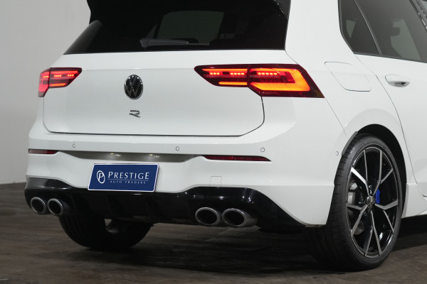 2024 Volkswagen Golf 7 R Hatch Image 8