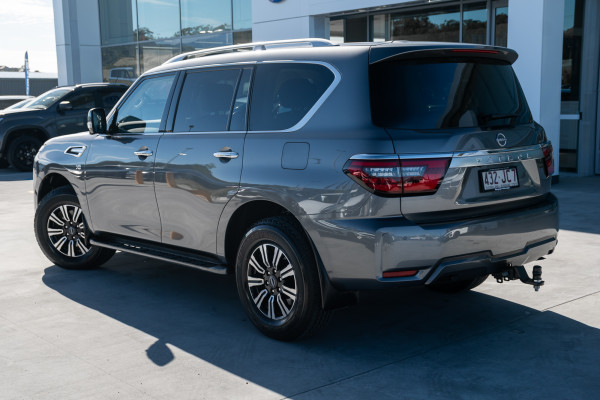 2023 Nissan Patrol Y62 Ti-L SUV image 2