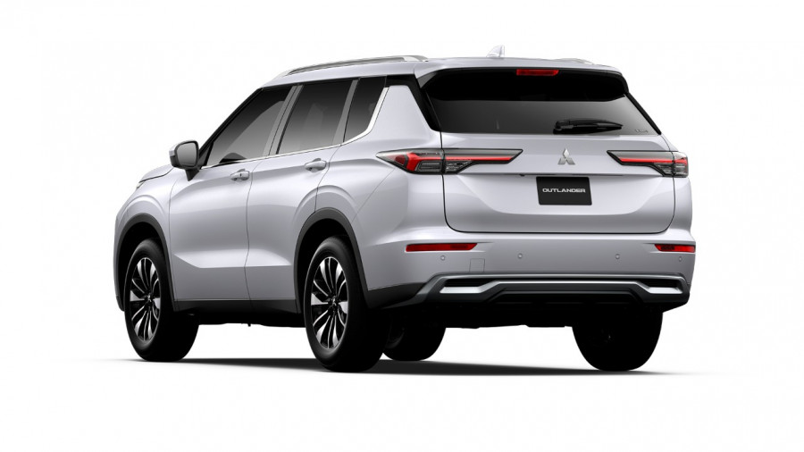 2025 Mitsubishi Outlander ZM LS SUV Image 3