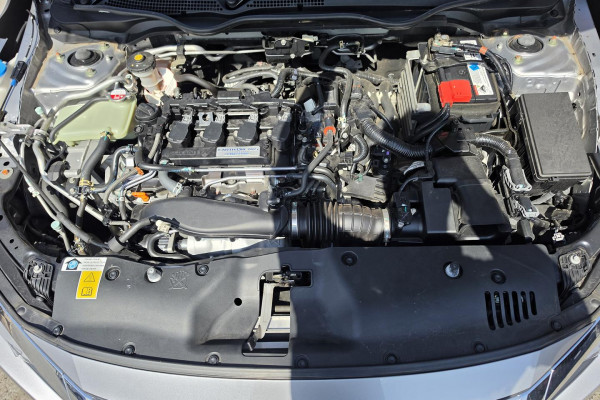 2016 Honda Civic 10th Gen VTi-LX Sedan Image 30