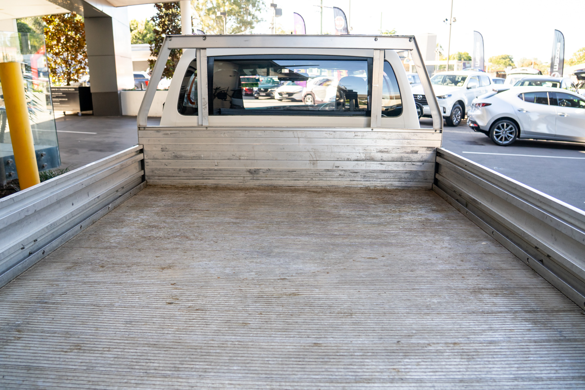 2017 Toyota HiLux SR Cab Chassis Image 16