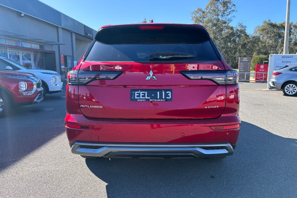 2025 Mitsubishi Outlander ZM Aspire SUV Image 6