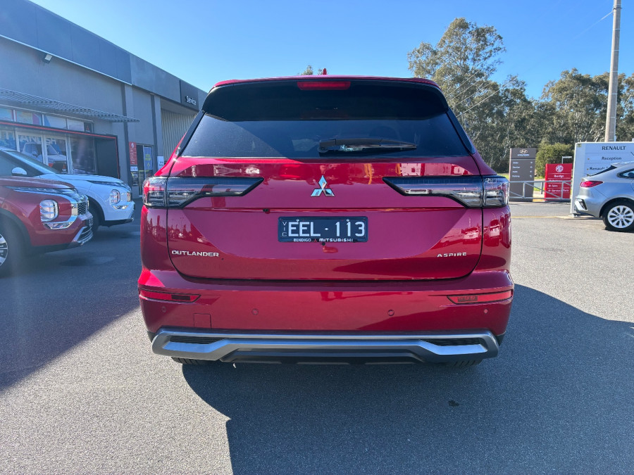 2025 Mitsubishi Outlander ZM Aspire SUV Image 6