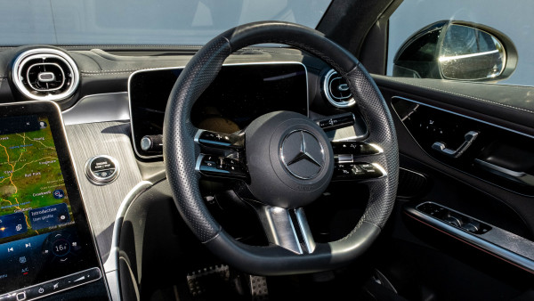 2025 Mercedes-Benz GLC-Class X254 GLC300 SUV image 40