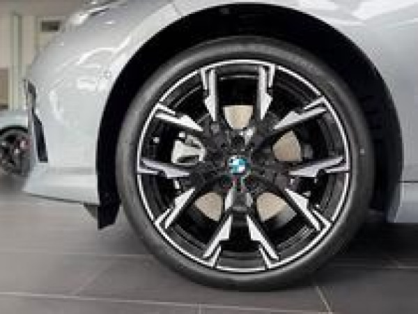 2026 MY25 BMW 2 Series F74 220 M Sport Sedan image 20