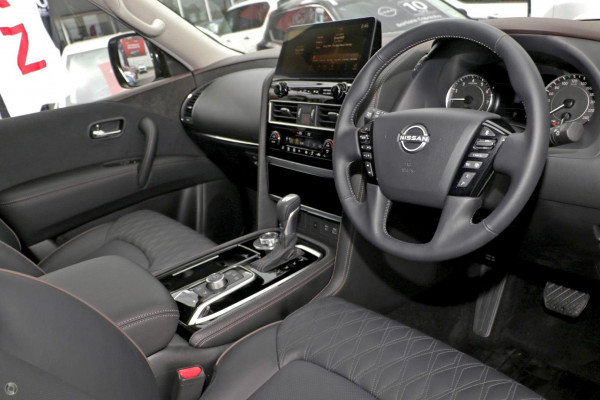 2026 Nissan Patrol Y62 Warrior SUV Image 5