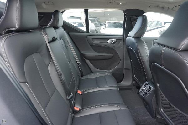 2024 MY25 Volvo XC40 XZ Plus B4 SUV Image 6