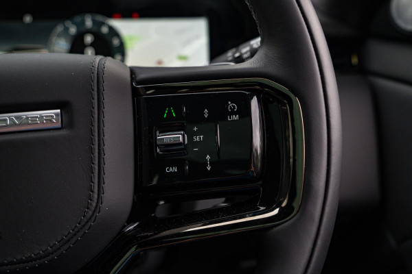 2026 MY26.5 Land Rover Range Rover Evoque L551 P300e Autobiography SUV