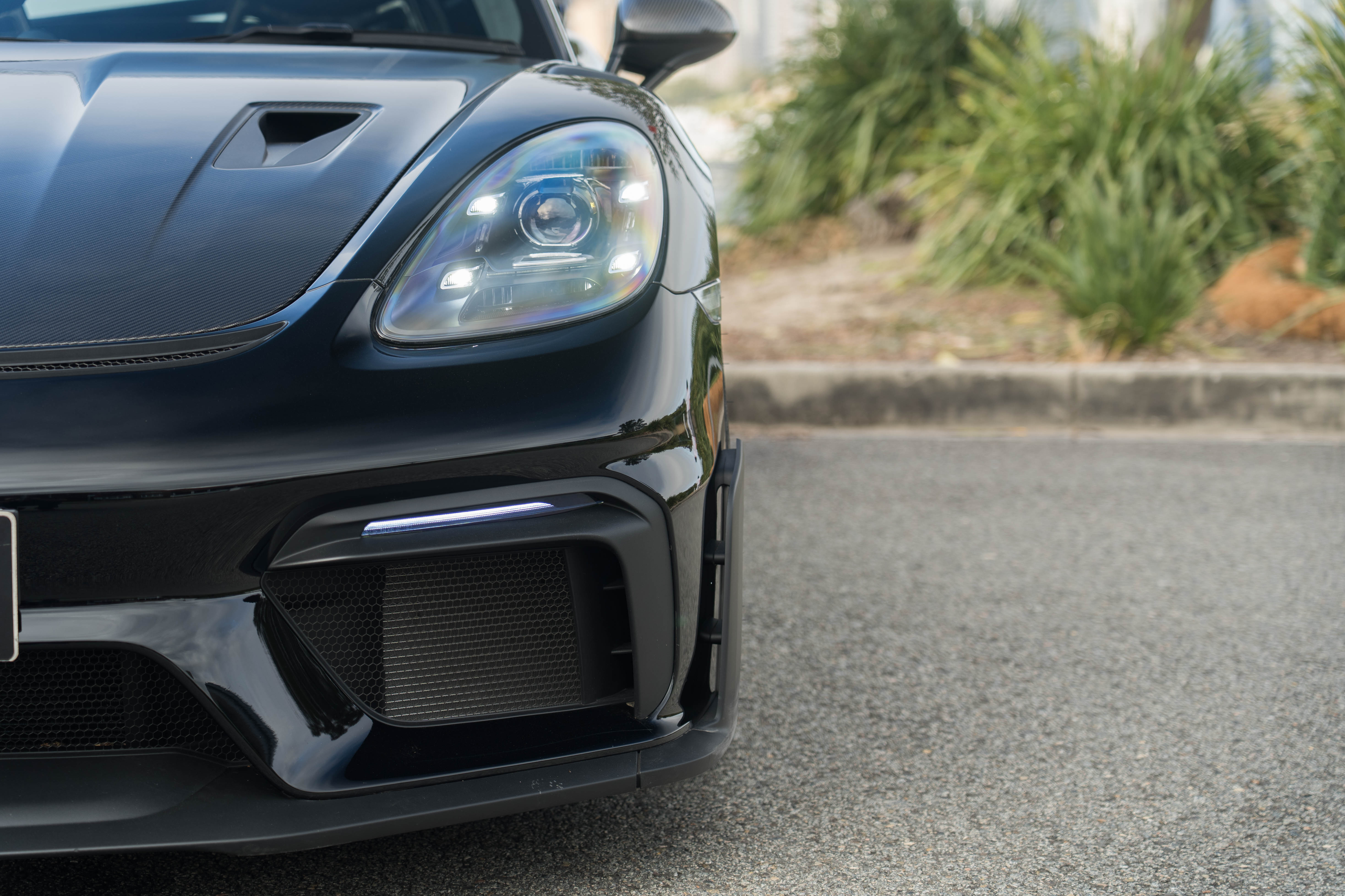 2023 Porsche 718 Cayman GT4 RS Coupe Image 3