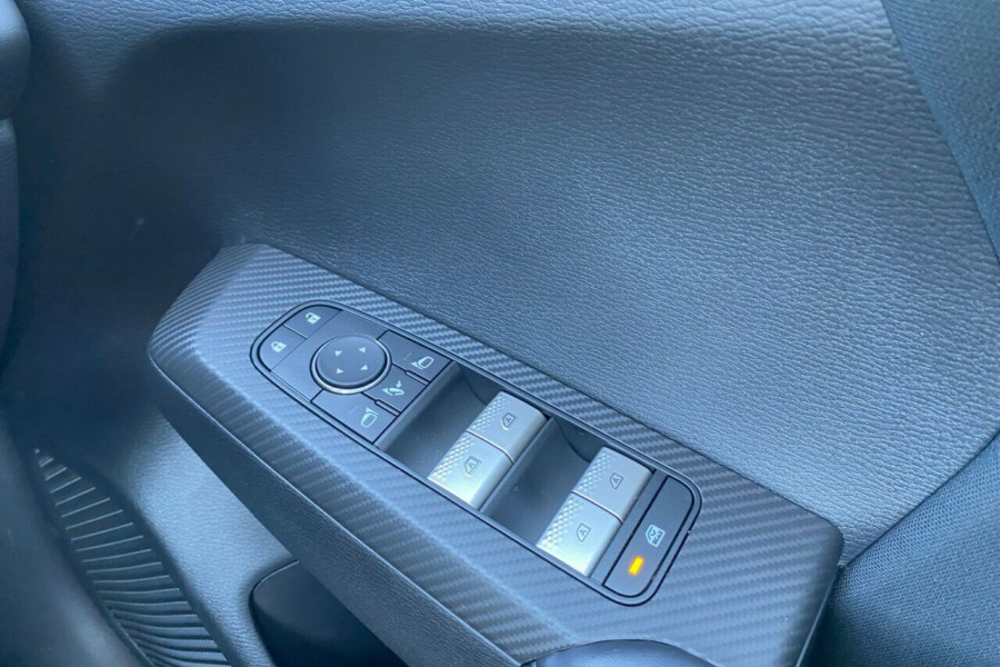 2024 Mitsubishi Outlander ZM LS SUV