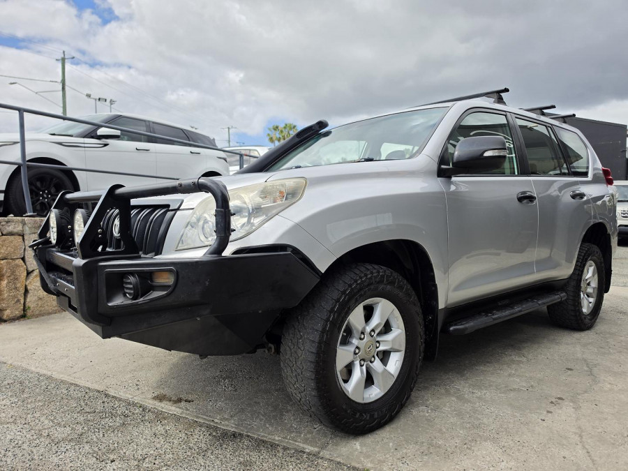 2013 MY14 Toyota LandCruiser Prado GDJ150R GX SUV Image 3
