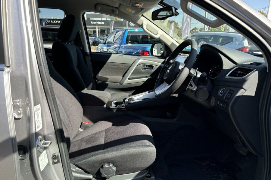 2024 Mitsubishi Pajero Sport QG GLS SUV Image 15