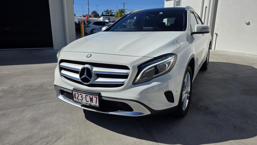 2017 Mercedes-Benz GLA-Class X156 GLA220 d SUV Image 17