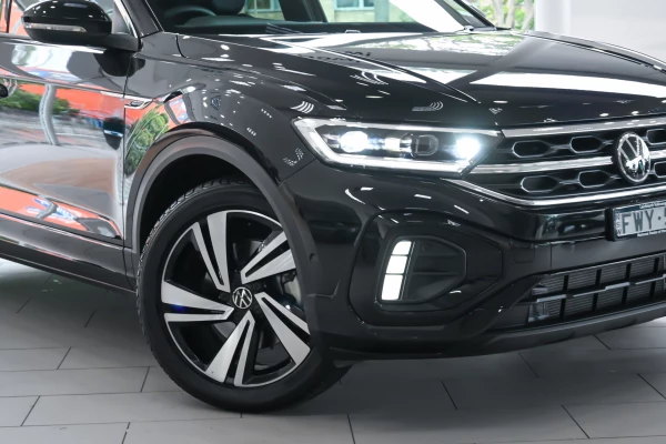 2025 Volkswagen T-Roc 140TSI R-Line SUV Image 6