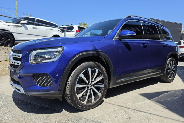 2020 Mercedes-Benz GLB-Class X247 GLB200 SUV Image 3