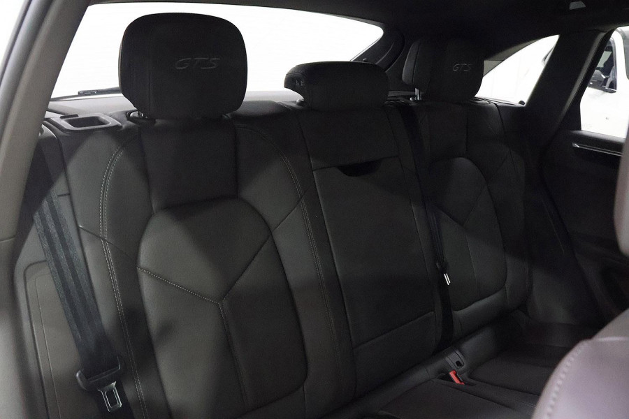 2020 Porsche Macan 95B GTS SUV