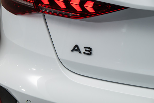 2025 Audi A3 GY TFSI 150kW S line Sedan image 19