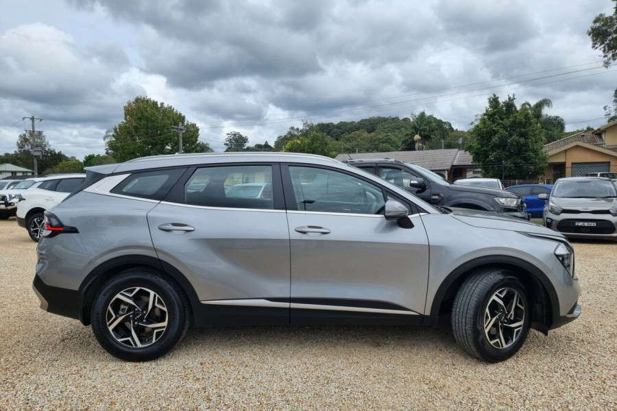 2023 Kia Sportage SUV Image 8